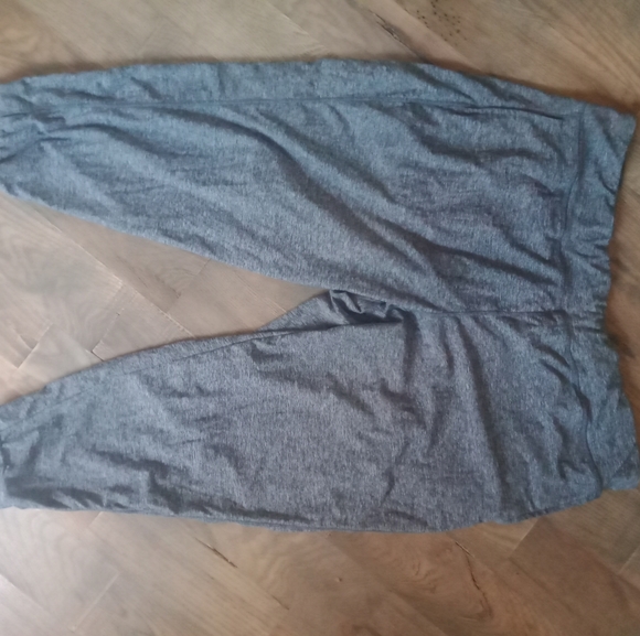 Active 8 women's XXXL gray soft joggers no major flaws - Picture 2 of 4